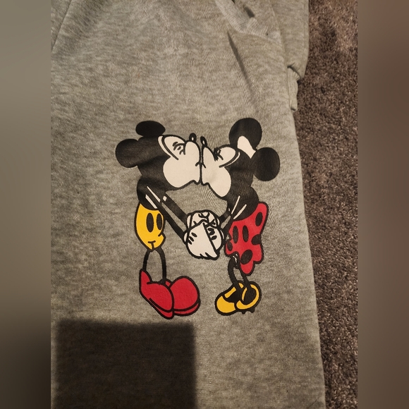 Mickey and Minnie Mouse sweat outfit - Picture 4 of 4